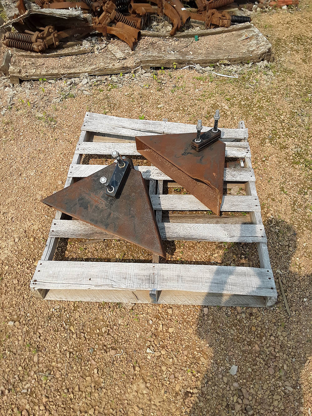 Used Hooded Liquid manure Splash Pans